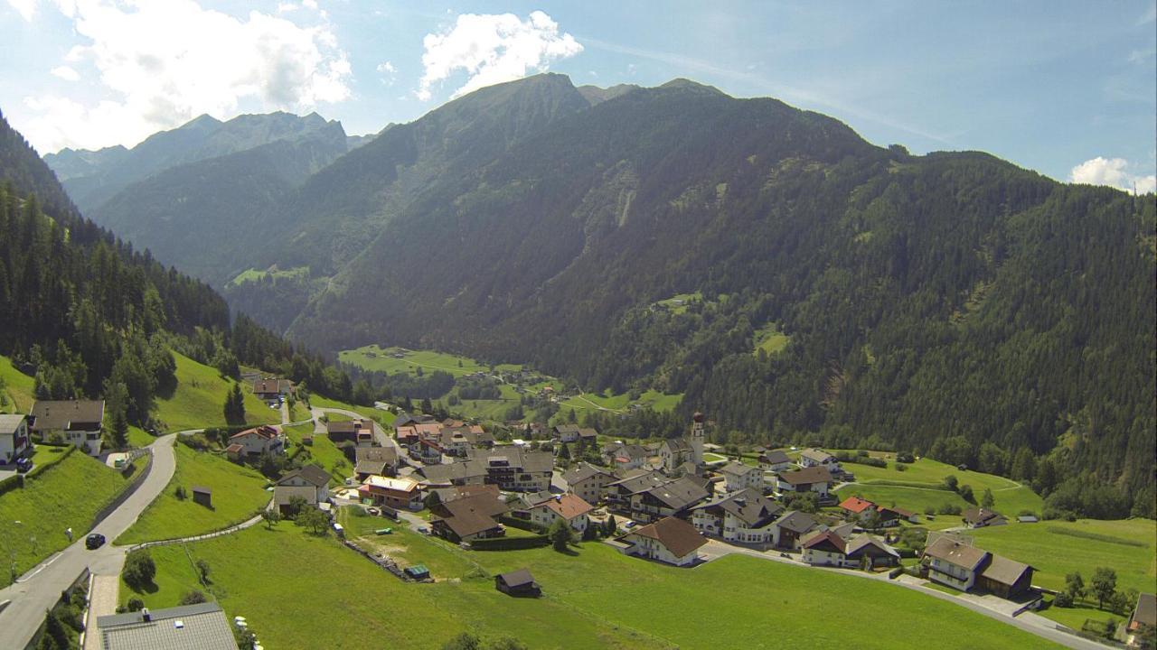 Hotel Alpenfriede Jerzens Exterior photo